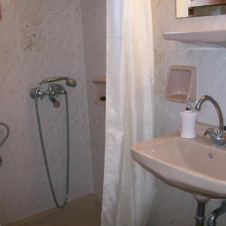 Antigoni House ポロス