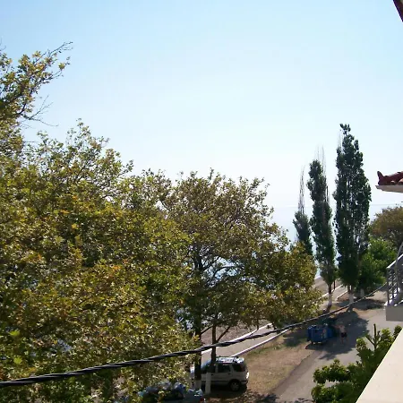 Antigoni House Apartmán *