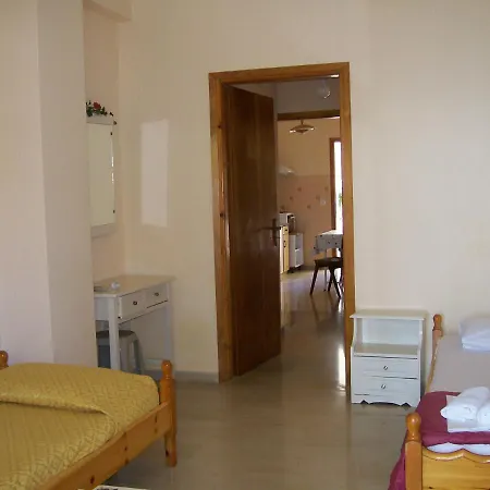 Apartment Antigoni House Poros (Kefalonia)