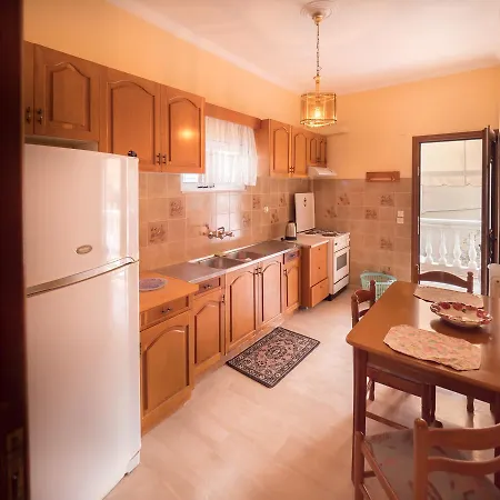 Antigoni House * ポロス