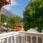 Antigoni House Апартаменты *