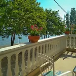 Апартаменты Antigoni House *